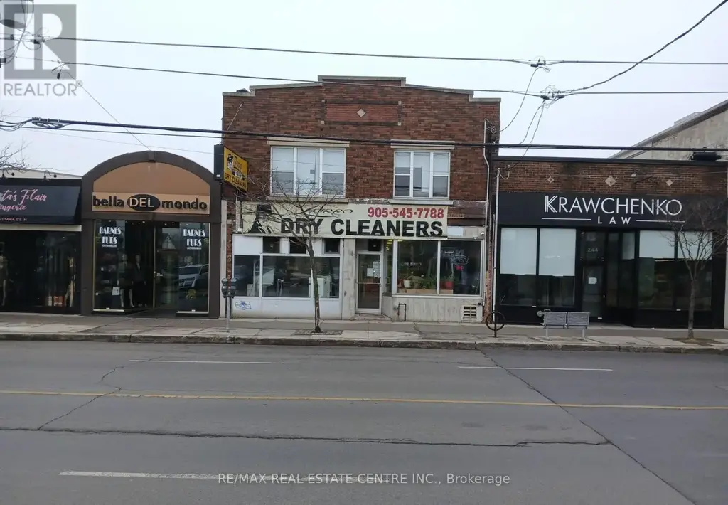 246-248 Ottawa Street N, Hamilton (Crown Point)